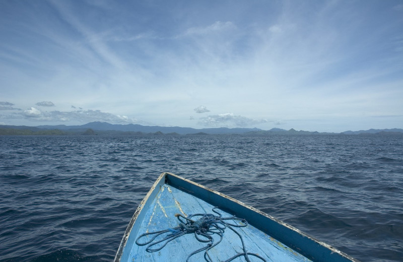 Boating at The Ridge Resorts.