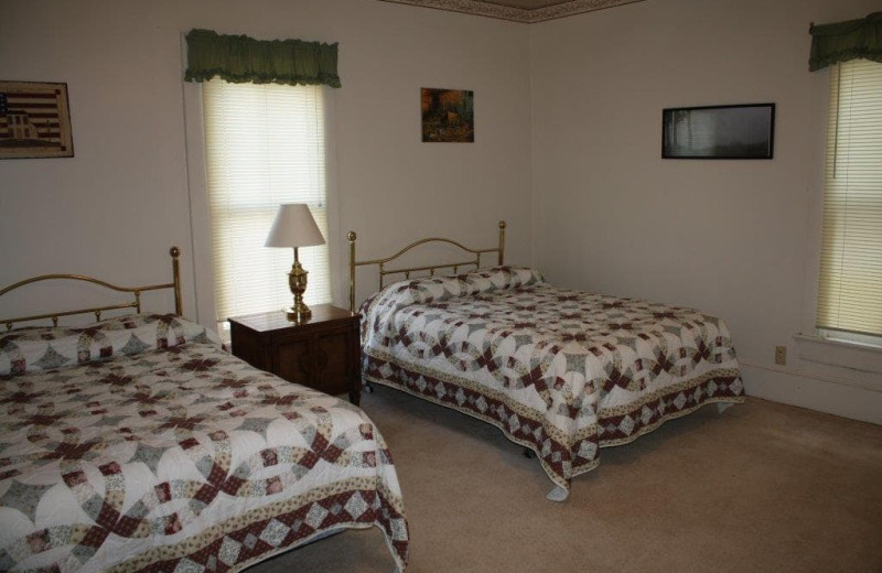 Guest bedroom at Spring Valley Golf and Lodge.