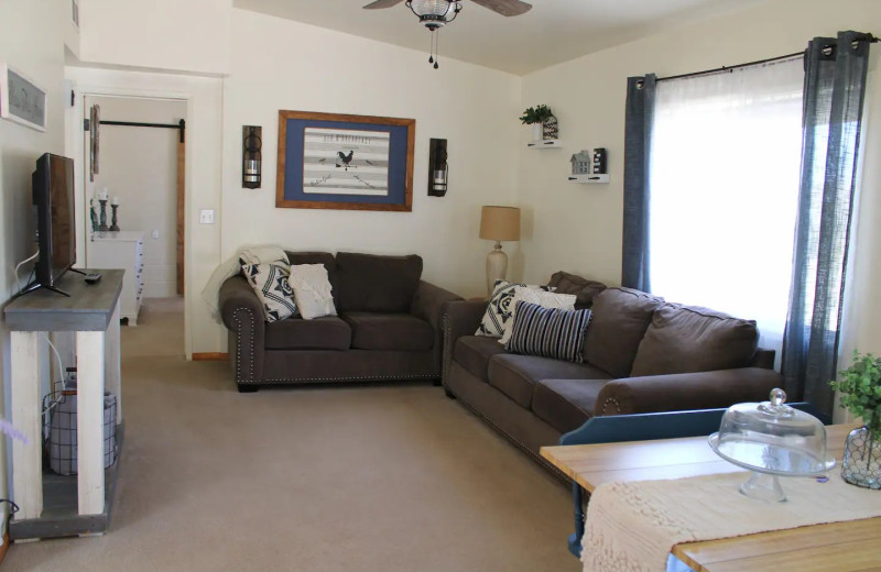Cottage living room at Sundowner Ranch.
