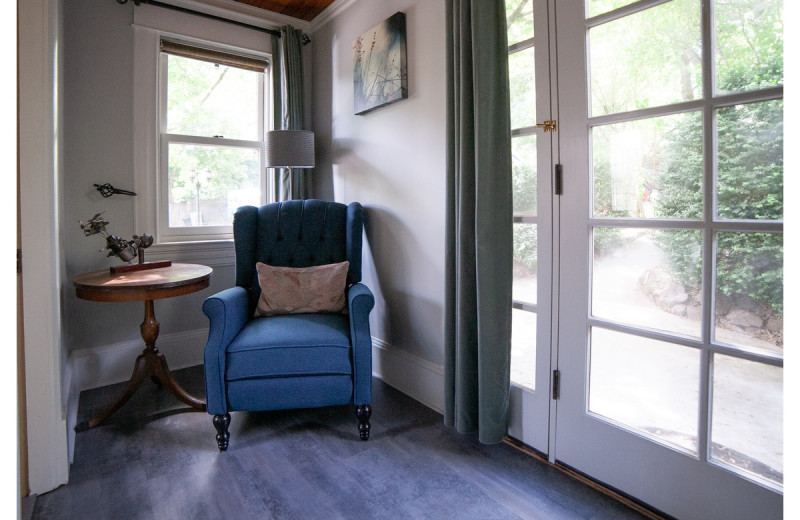 Guest room at Inn At The Gorge.