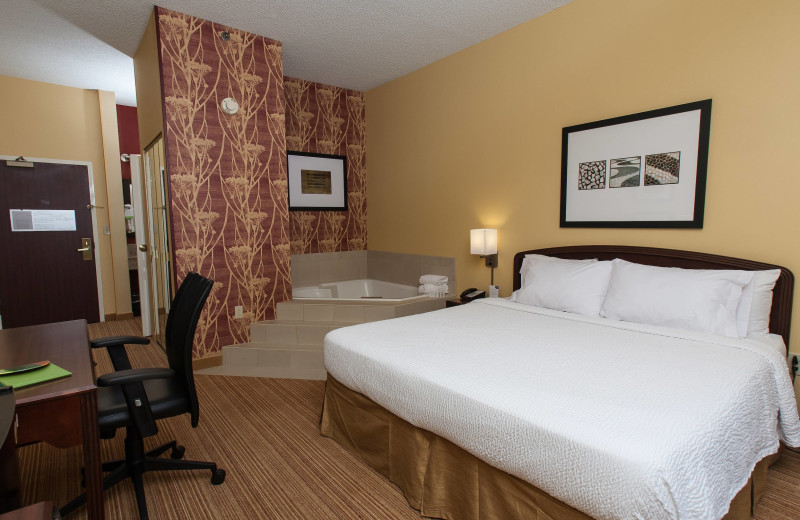 Guest room at Courtyard Florence.