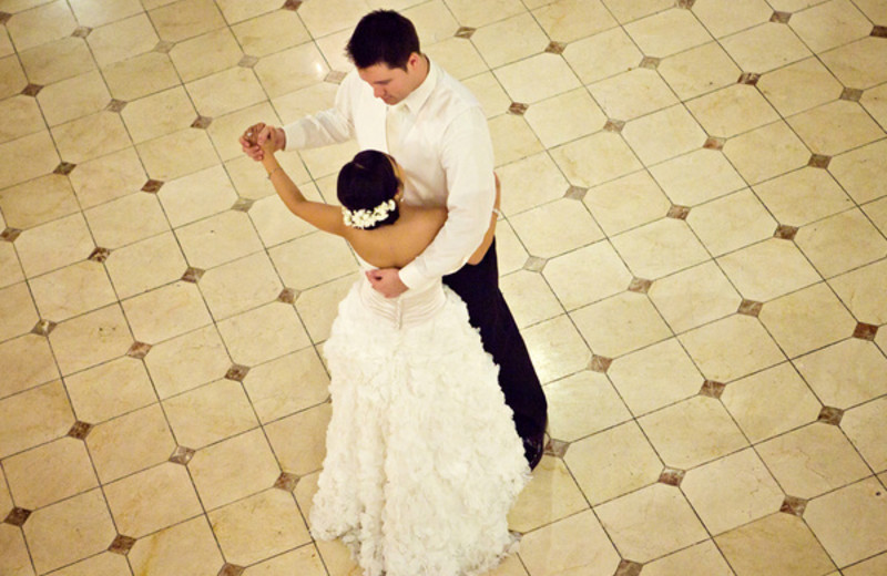 Wedding Dance at The Founders Inn