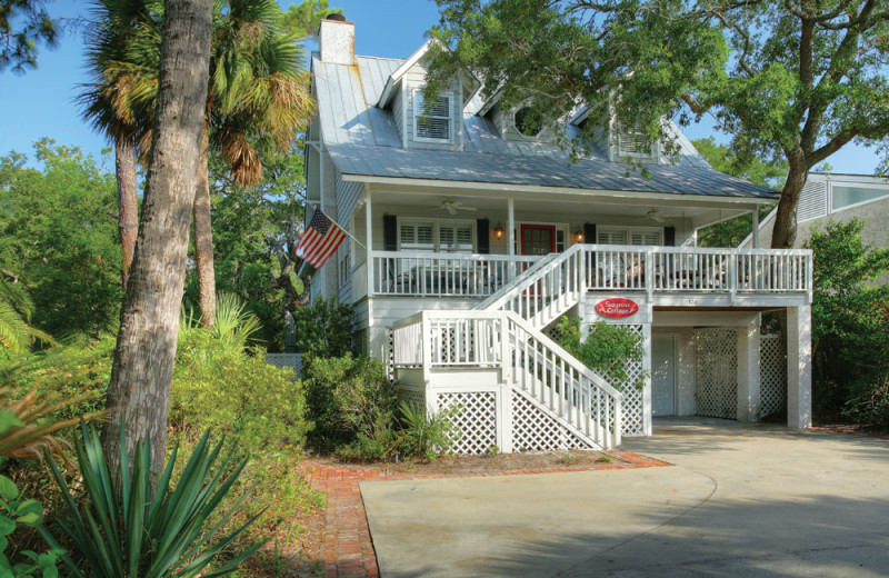 St Simons Island Vacation Rentals Cottage 4 Bedroom Cottage