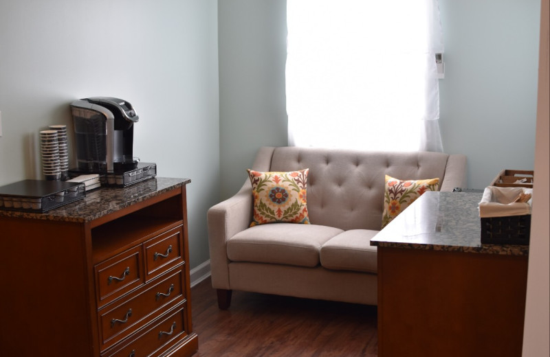 Guest room at Catskill Mountains Resort.