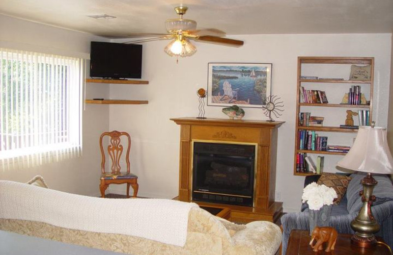 Living room at Paradise Cove Marine Resort.