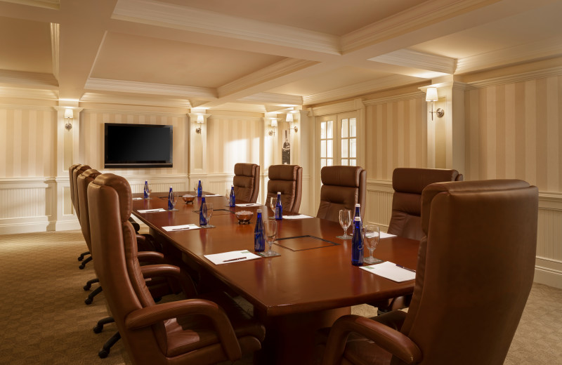 Meeting room at The Inns at Equinox.