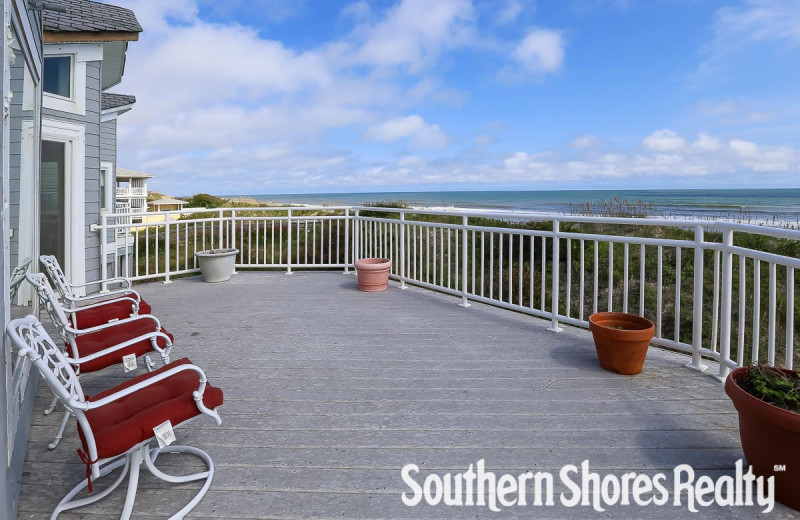 Rental deck at Southern Shores Realty.