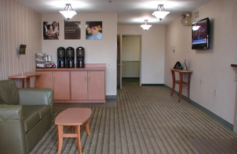 Lobby at Extended Stay Deluxe - Airport.