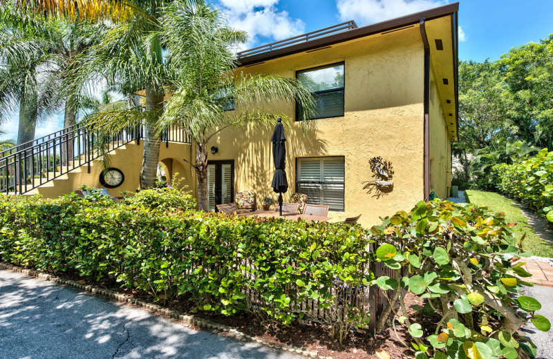 Le Monaco in Olde Naples - Naples Florida Vacation Homes