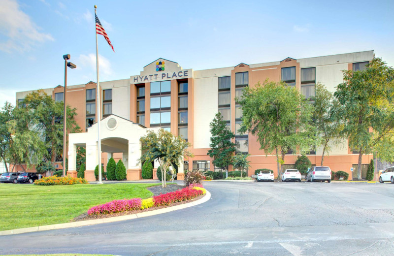 Exterior view of Hyatt Place Nashville Brentwood.