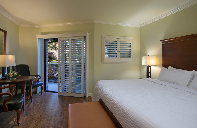 Guest room at Paso Robles Inn.