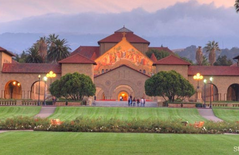 Red Cottage Inn & Suites is just a short drive from Stanford University, pictured here.