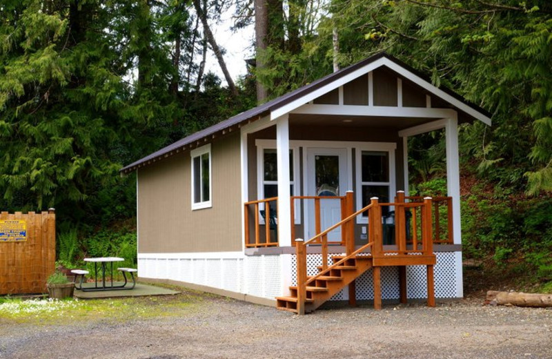 Cottage exterior at Hood Canal Cottages.