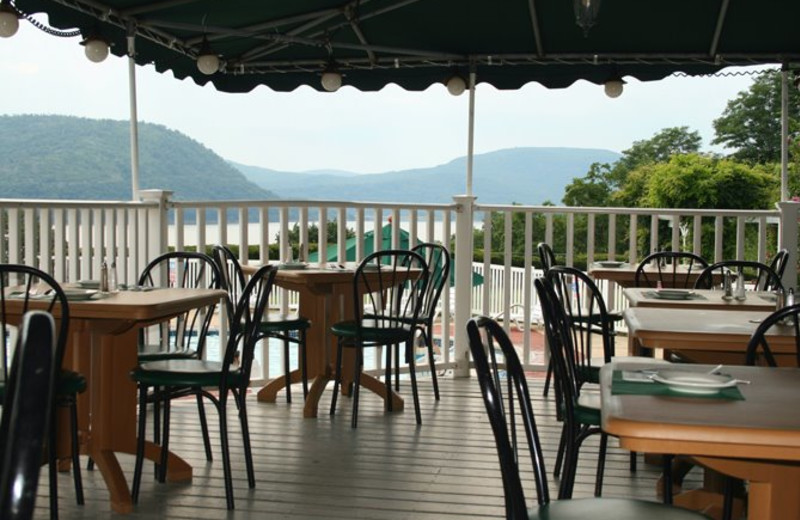 Outdoor dining at Inn on the Hudson.