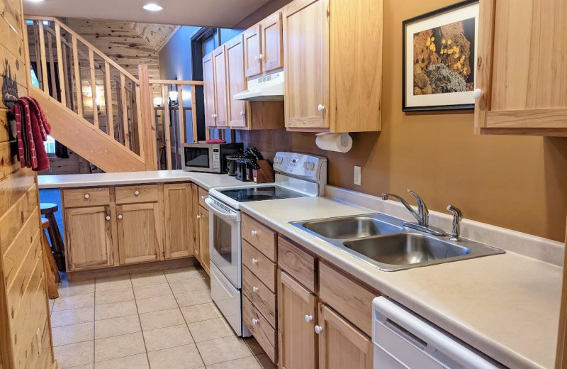 Cabin kitchen at Pehrson Lodge Resort.