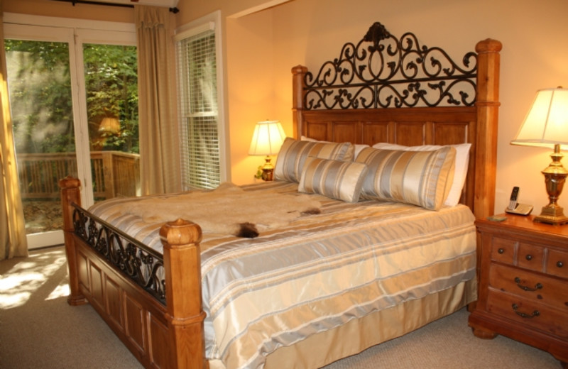 Guest Room in Cabin at Foscoe Rentals