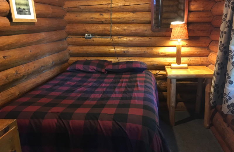 Cabin bedroom at Loon Lake Lodge.