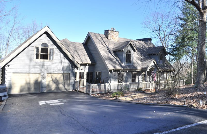 Rental exterior view of Mountain Vista Rentals.