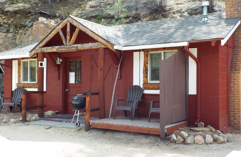 Cabin exterior at Rustic River Cabins.