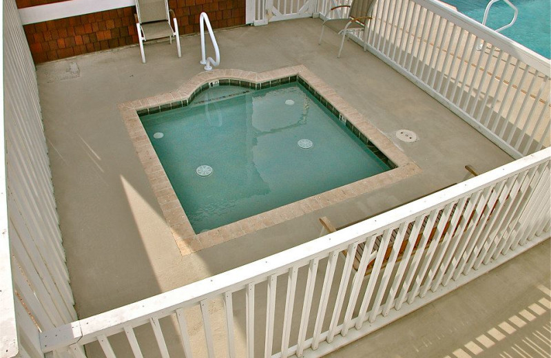 Kiddie pool at Oasis Suites.