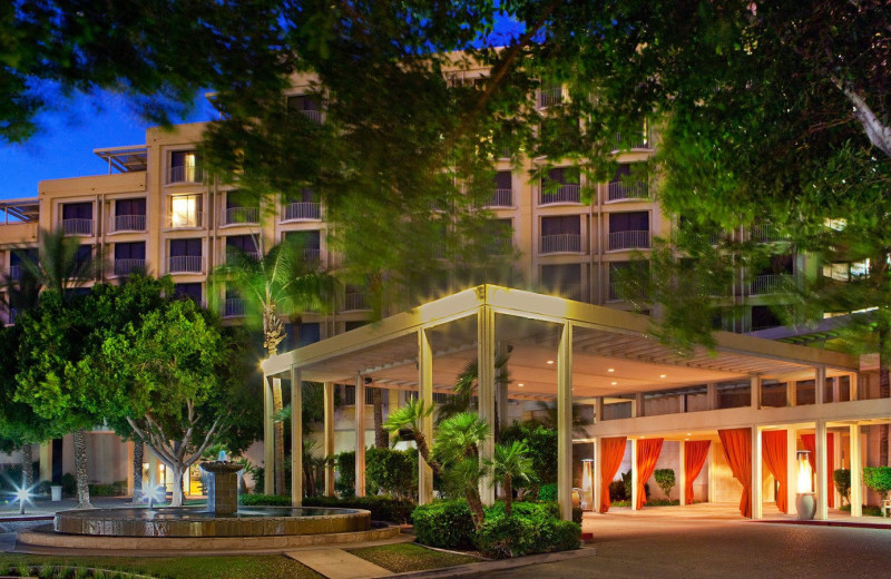 Exterior view of Sheraton Crescent Hotel.