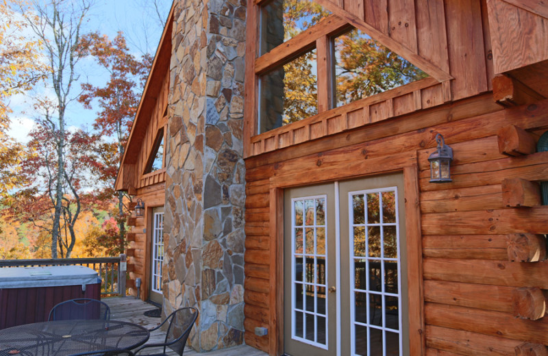 Exterior view of a cabin at Rock Creek Cabins