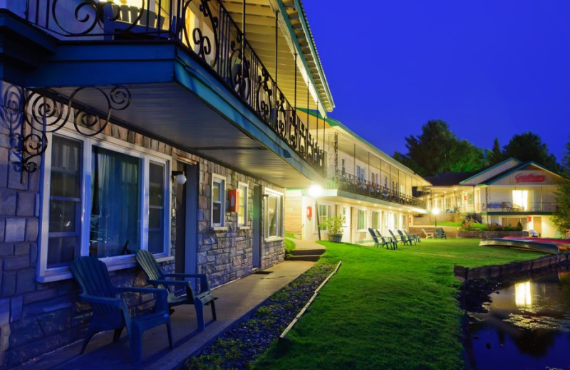 Exterior view of Gauthier's Saranac Lake Inn.