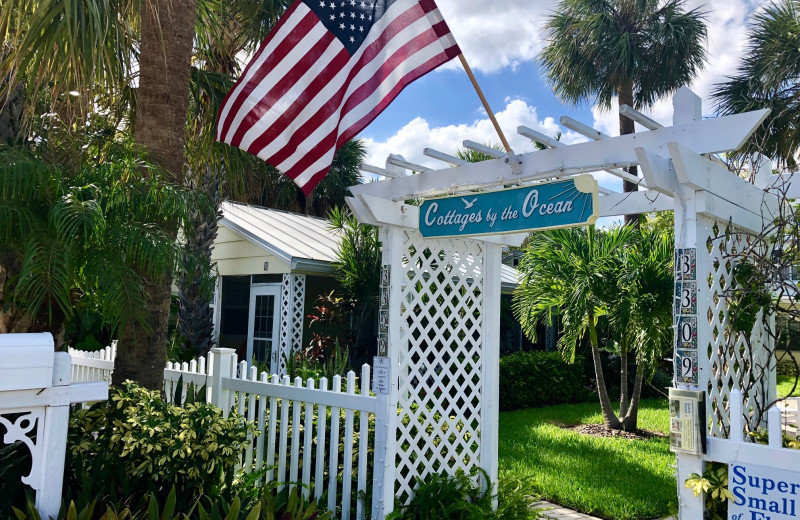 Cottage exterior at Beach Vacation Rentals.