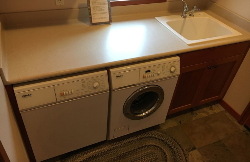 Laundry room at Dungeness Beach Retreat.