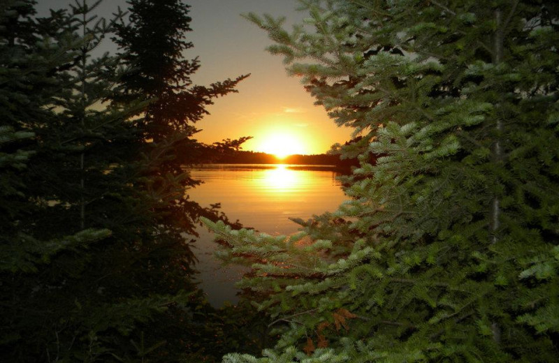 Sunrise at Fremont's Point Resort.