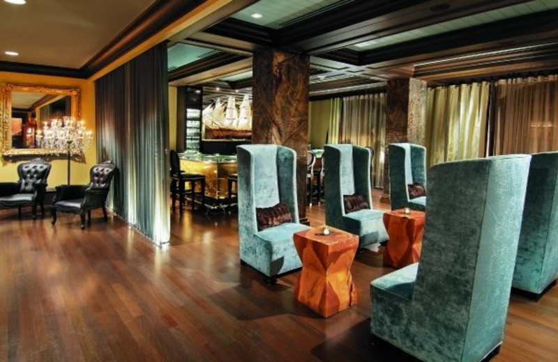 Lounge at Mansion on Forsyth Park.