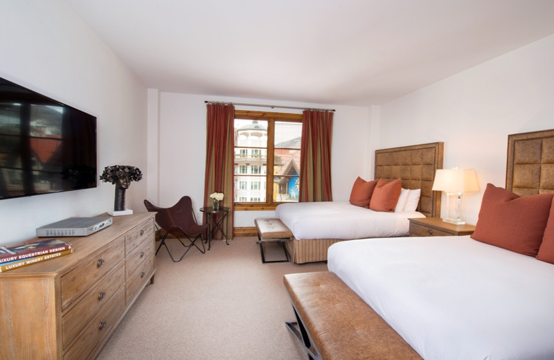 Guest bedroom at The Arrabelle at Vail Square, A RockResort.