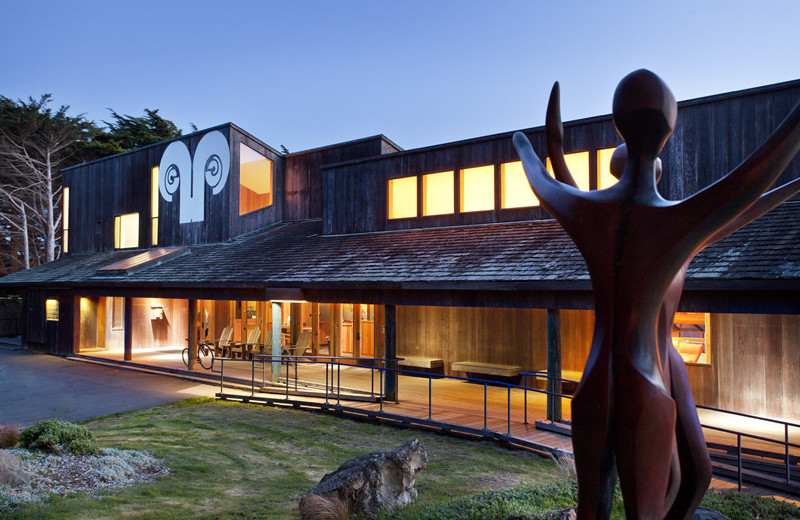 Exterior view of Sea Ranch Lodge.