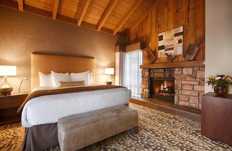 Guest room at Best Western The Inn