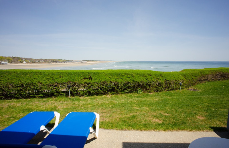 Guest patio at Beachmere Inn.