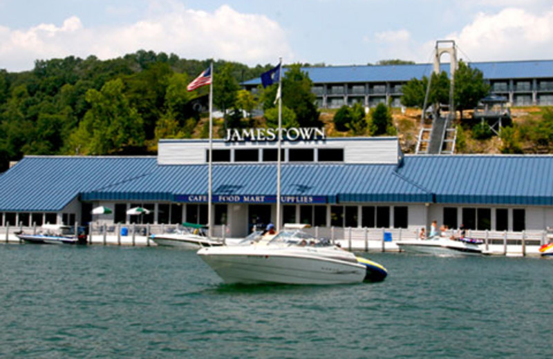 Exterior view of Jamestown Resort and Marina.