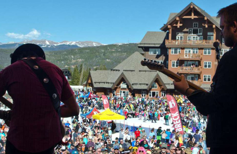 Concert at Grand Colorado on Peak 8.