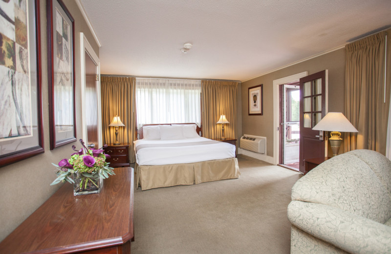 Cottage bedroom at Interlaken Resort & Conference Center.