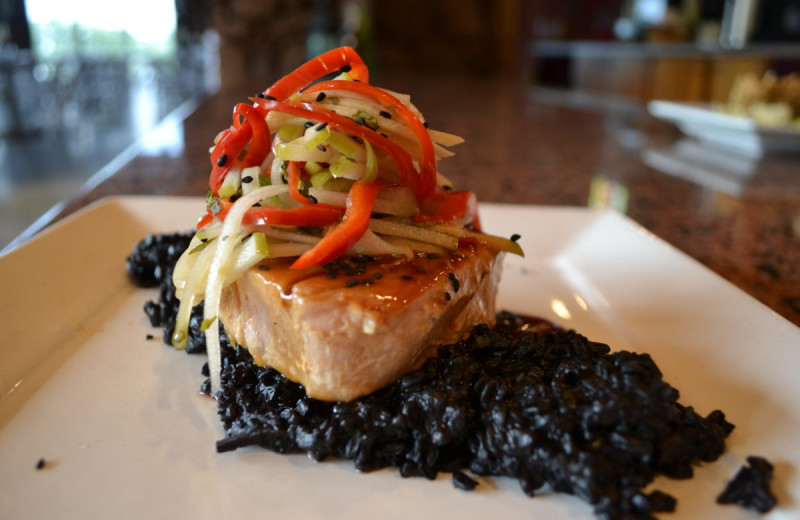 Dining at Canyon of the Eagles Nature Park & Resort.