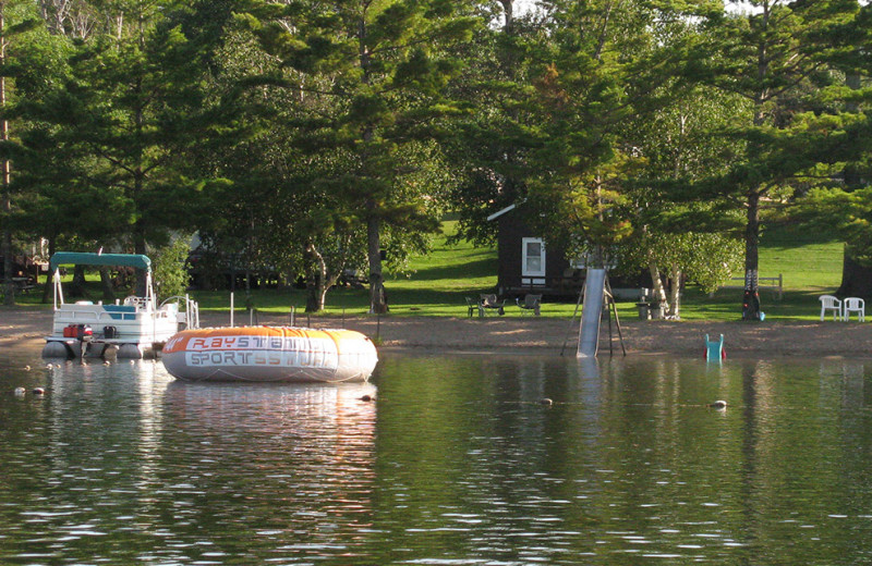 Exterior view of Elk Horn Resort 