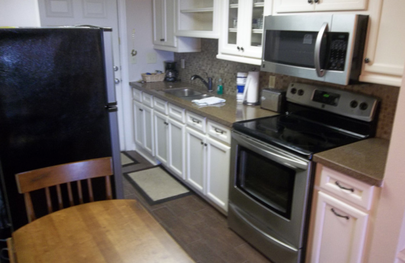 Guest kitchen at Sea Breeze Suites Port Aransas.