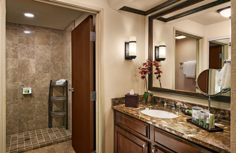 Guest bathroom at Gainey Suites Hotel.