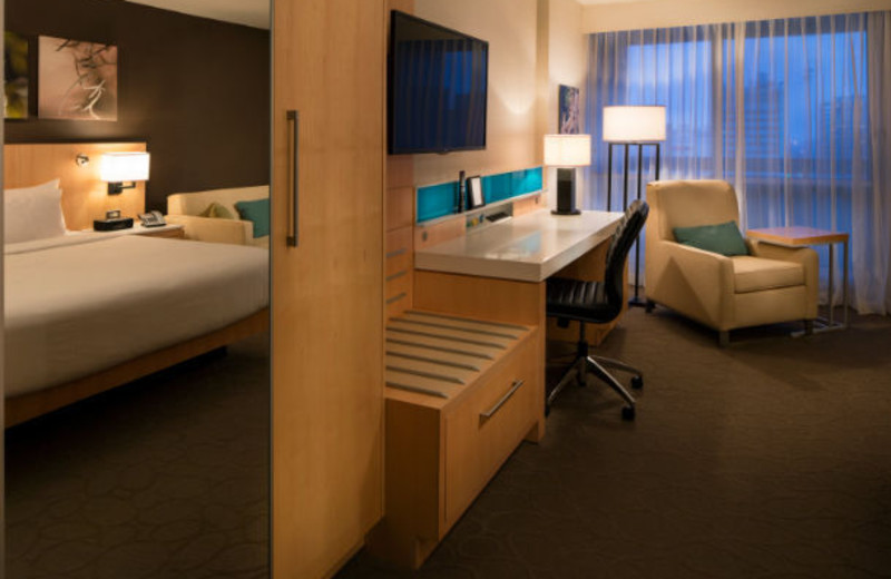 Guest room at Delta Winnipeg.