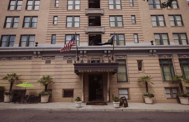 Exterior view of Hotel deLuxe.