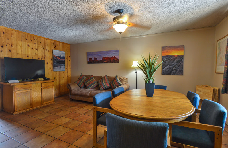 Guest room at Moab Rustic Inn.