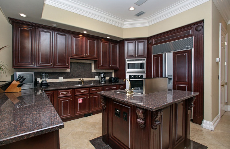 Rental kitchen at Southern Vacation Rentals.