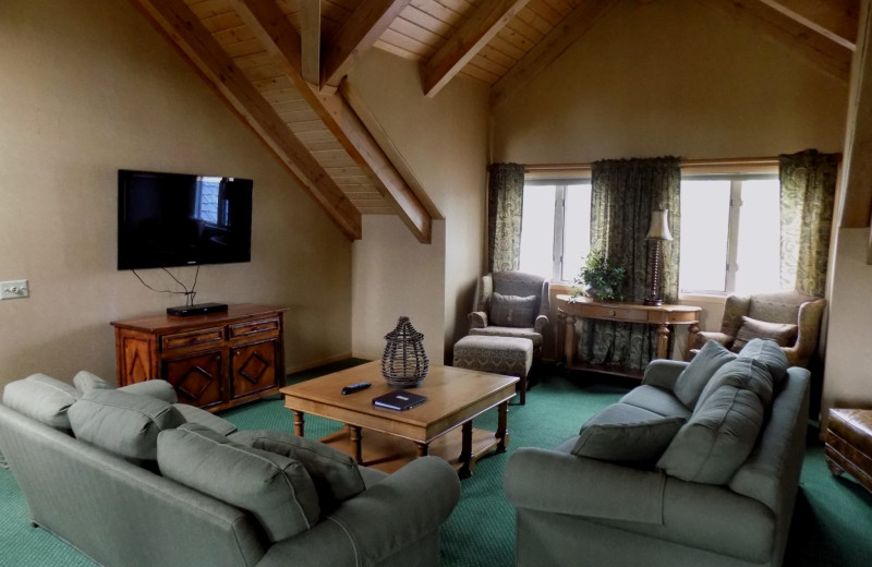 Guest living room at Garland Lodge and Resort.