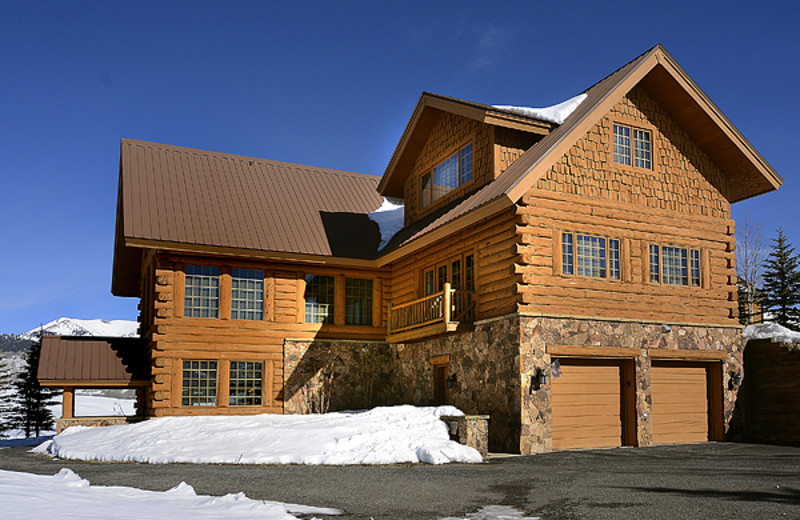 The mountains are waiting for you.