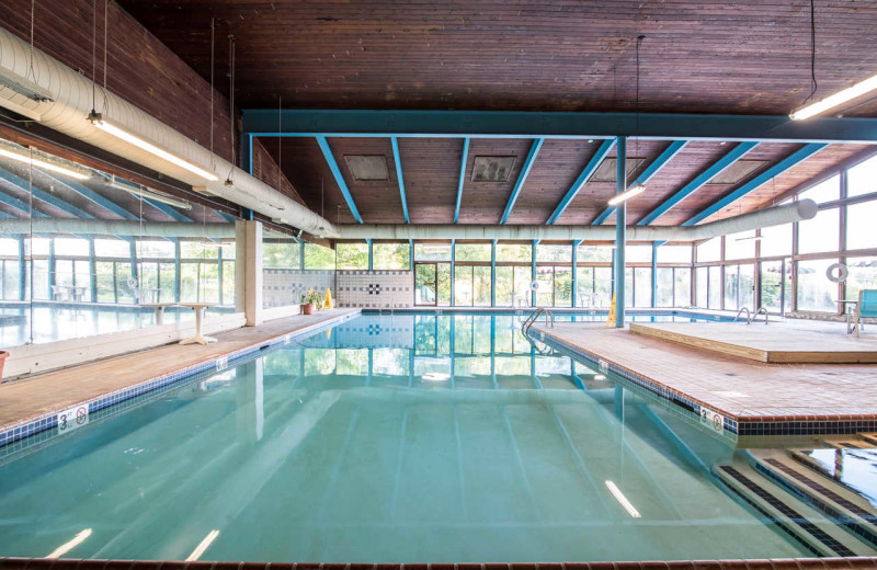 Indoor pool at Econo Lodge Inn 