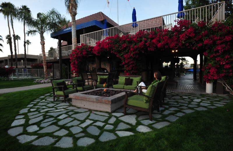 Outdoor patio at Shadow Mountain Resort & Club.